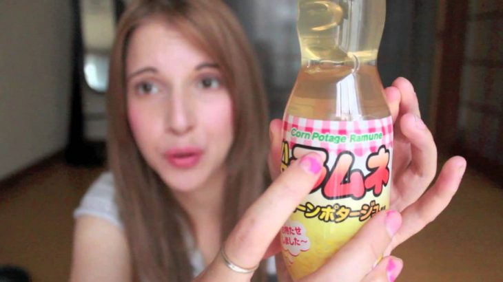 日本の夏の代表、ラムネ！(・・・コーンポタージュ味！？） Japanese Ramune Cider! (Wasabi? Curry? Takoyaki!?)